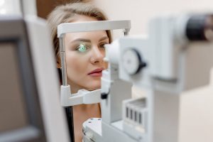בדיקת אובאיטיס במרכז לרפואת עיניים